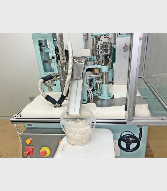 LLENADORA-CERRADORA DE CÁPSULAS DE  GELATINA DURA ZANASI Mod. RM-63